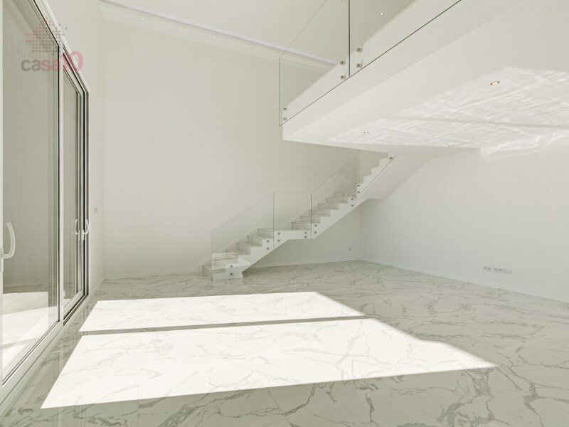 For Sale 3 Bedroom Apartment With Terrace Of 78m2 In Montijo, Setubal