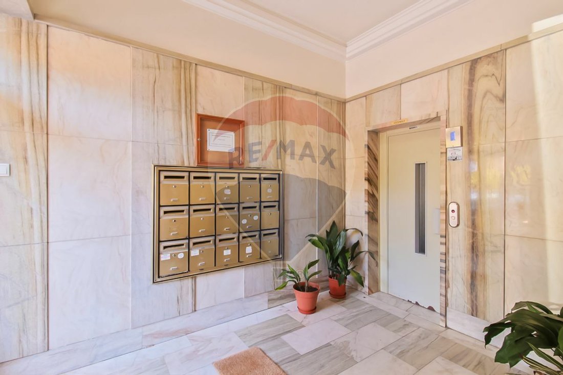 Apartment in Estrela, Lisbon, Portugal 1 - 12109285