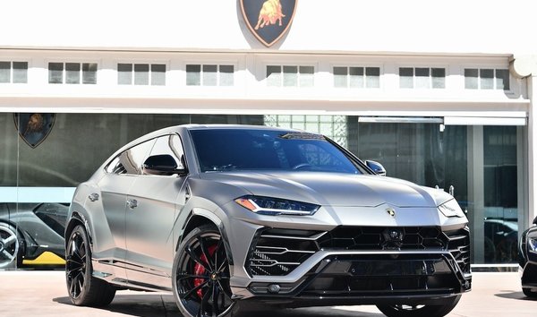 2021 Lamborghini Urus (12153604)