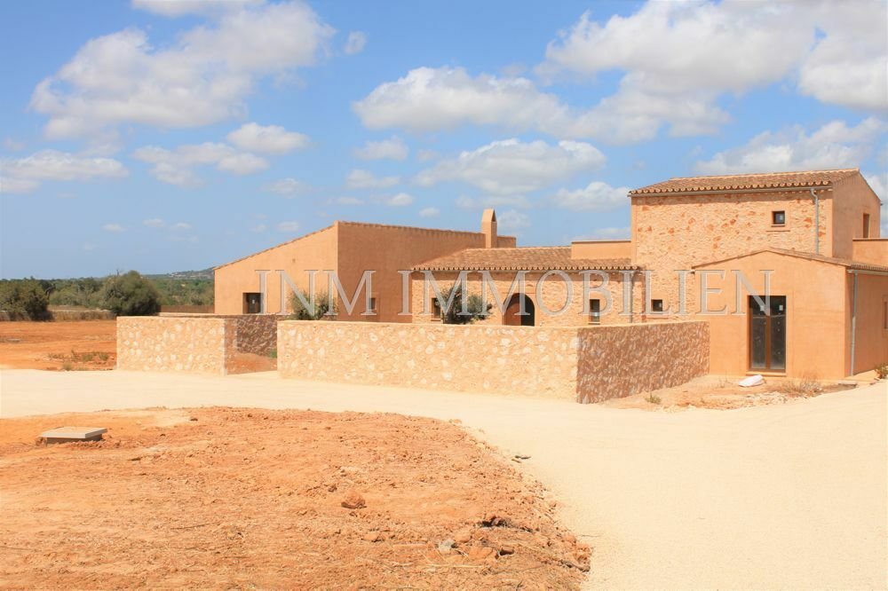 Finca in Santanyi, Balearic Islands, Spain 3 - 12155652