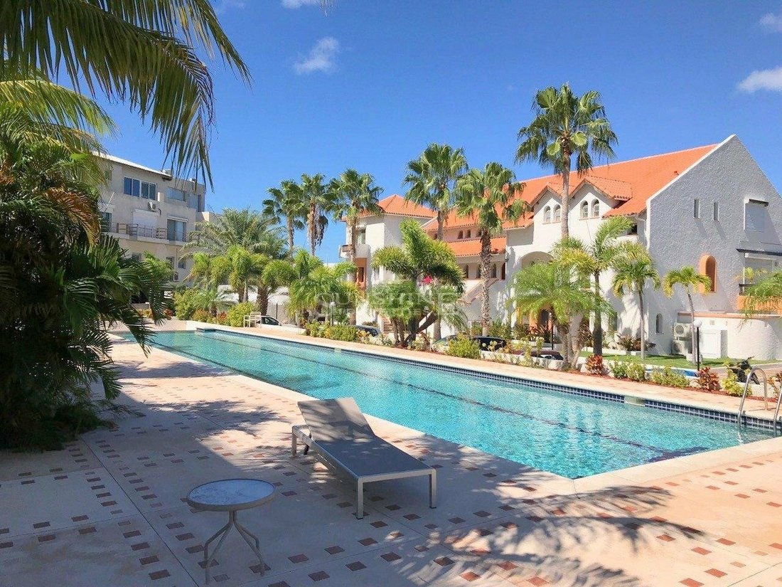 Appartement Sint Maarten Dans Cole Bay, Sint Maarten à Vendre (12169365)