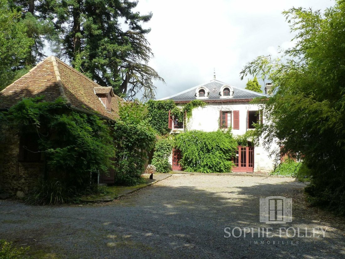 Beautiful Property, With Gîtes In Salies De Béarn, Nouvelle Aquitaine