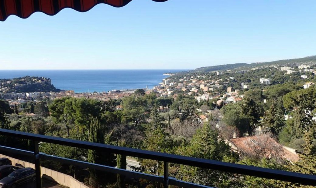 Ype 3 Apartment To Renovate + In Cassis, Provence Alpes Côte D'azur