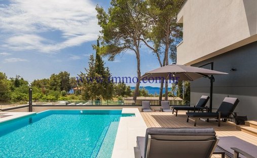 Villa in Zadar, Zadar County, Croatia 1