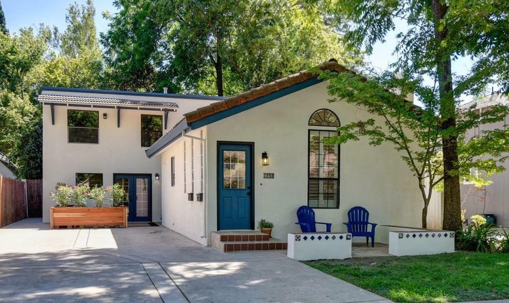 Dúplex En Sacramento, California, Estados Unidos En Venta (12175683)