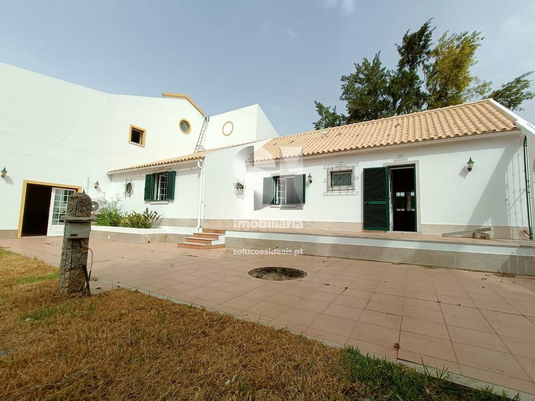 Sesimbra House In Setubal, Portugal For Sale (12177369)