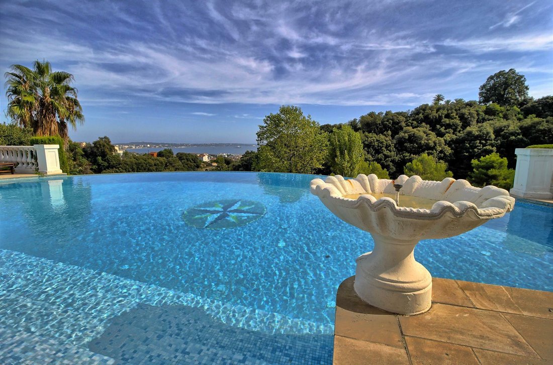 Sumptuous Villa With Panoramic In Vallauris, Provence Alpes Côte D'azur