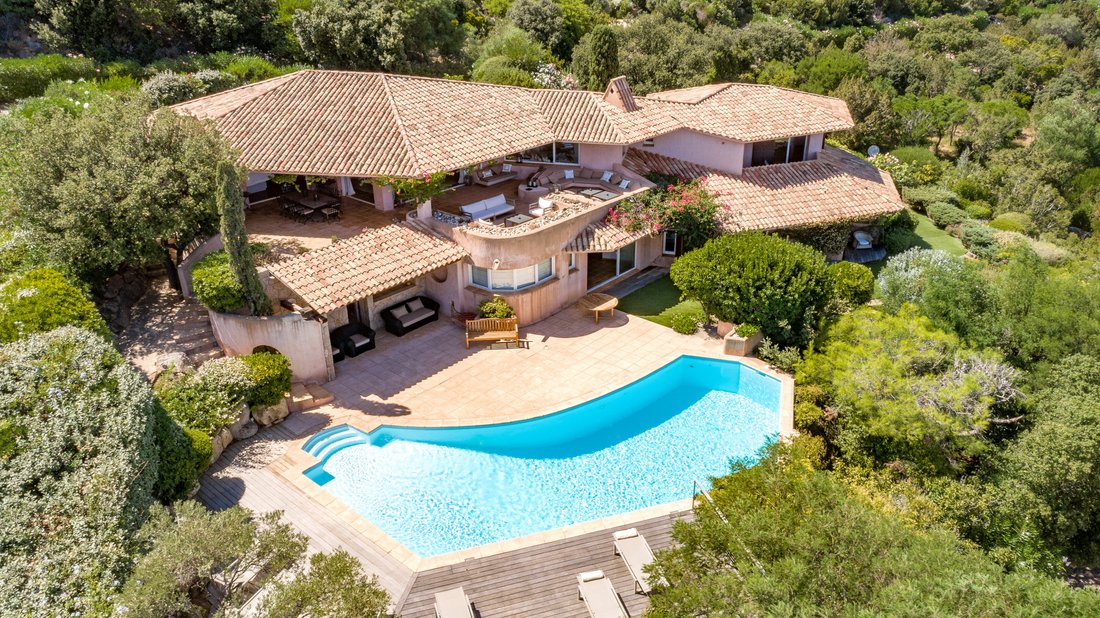 Villa in Porto-Vecchio, Corsica, France 3 - 12178907