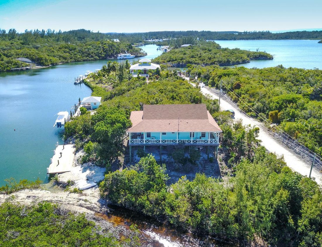 Berry Islands Canal Front Home In Bullock Harbour, Berry Islands, The