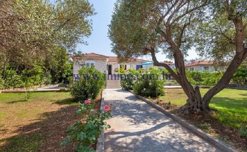 Haus in Supetar, Gespanschaft Split-Dalmatien, Kroatien 1
