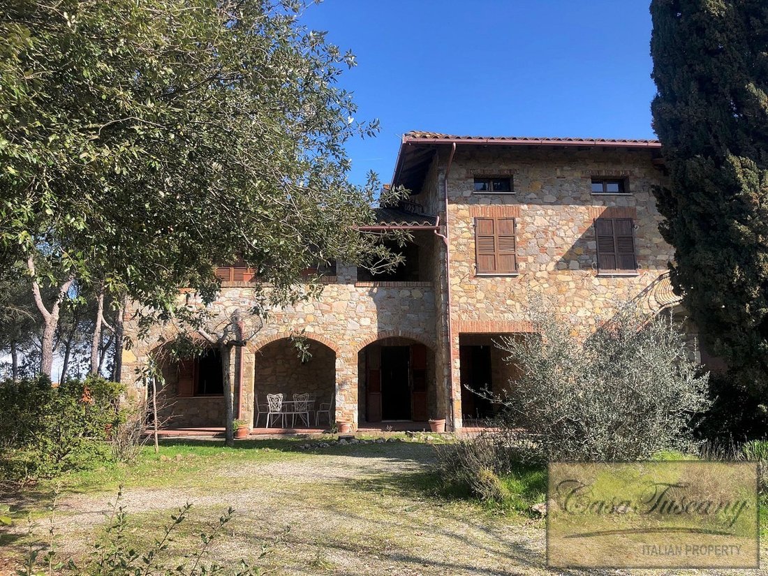 Castiglione Del Lago House In Castiglione Del Lago, Umbria, Italy For ...