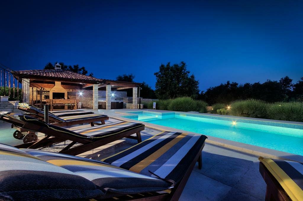 House in Grad Pula, Istria County, Croatia 4 - 12182843