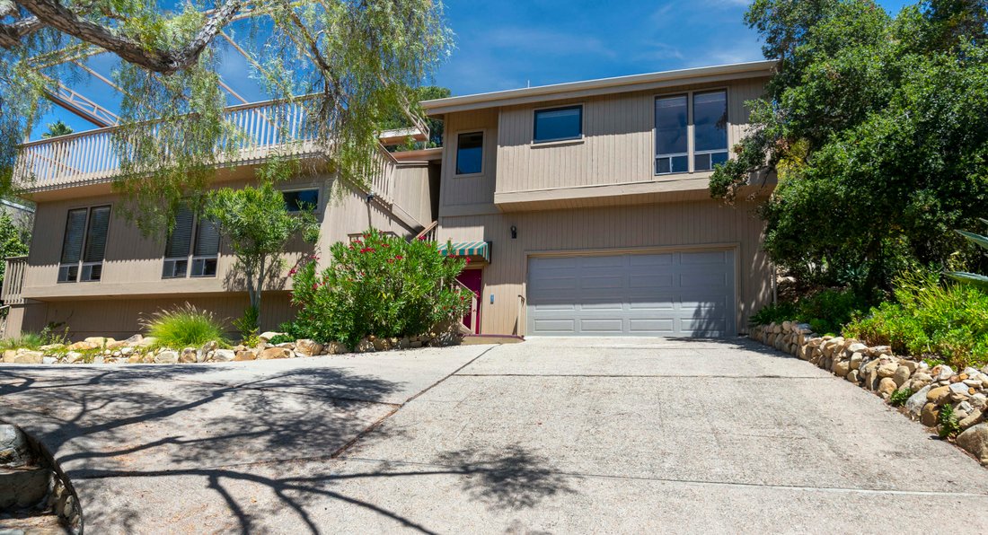 3 Bedrooms Single Family Detached In Santa Barbara, California, United