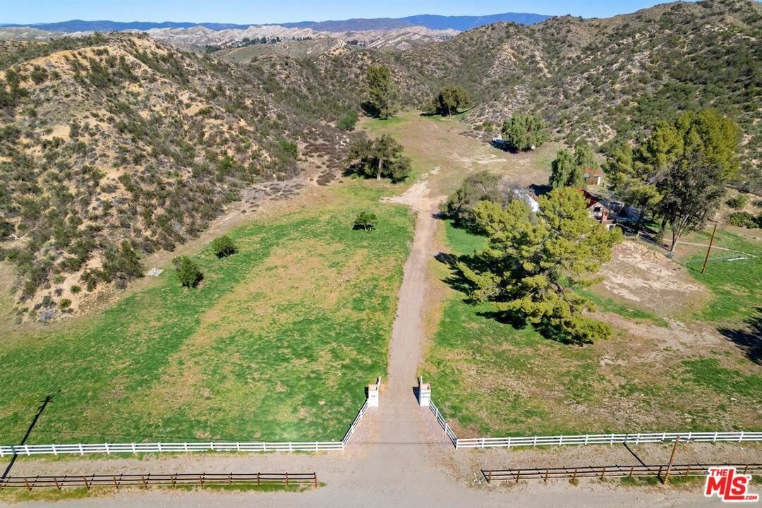 Land in Santa Clarita, California, United States 2 - 12184694