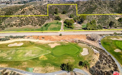 Land in Santa Clarita, California, United States 1