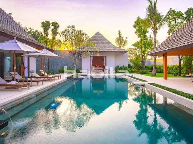 Villa in Thep Krasatti, Phuket, Thailand 1