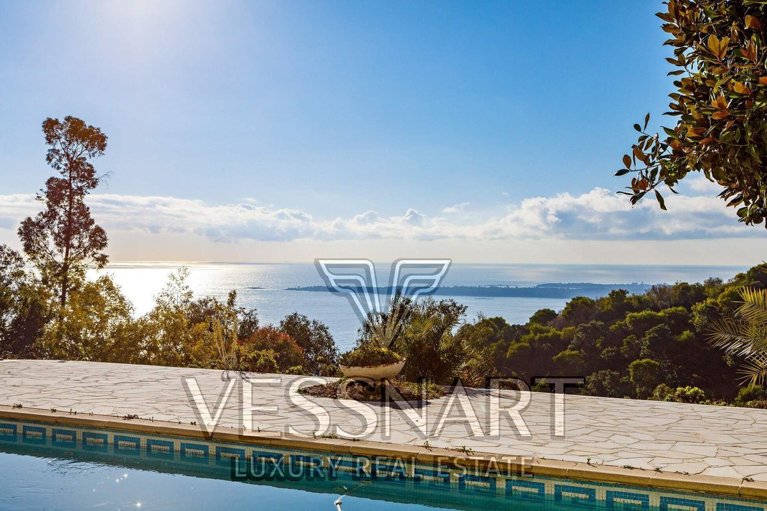 Villa in La Maure-Super Cannes, Vallauris, France 1 - 12189078