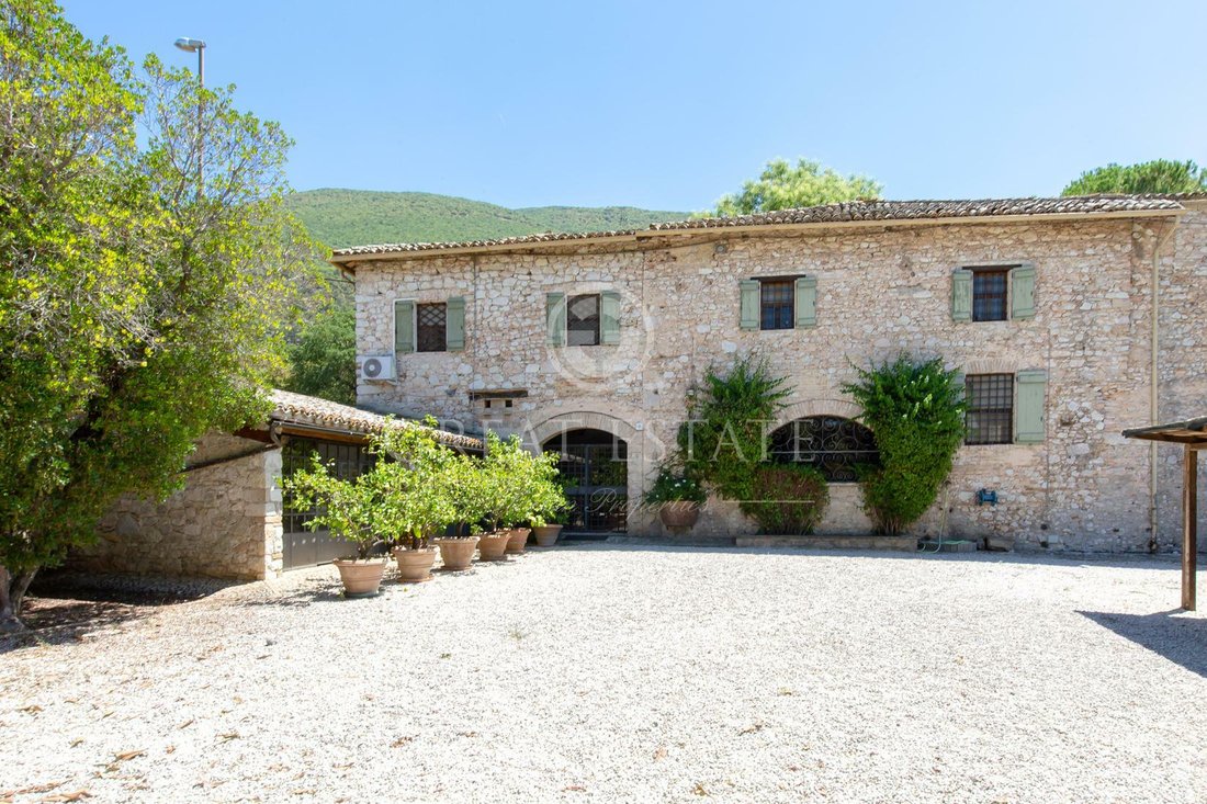 Gioiello Sulla Valle In Spoleto, Umbria, Italy For Sale (12188729)
