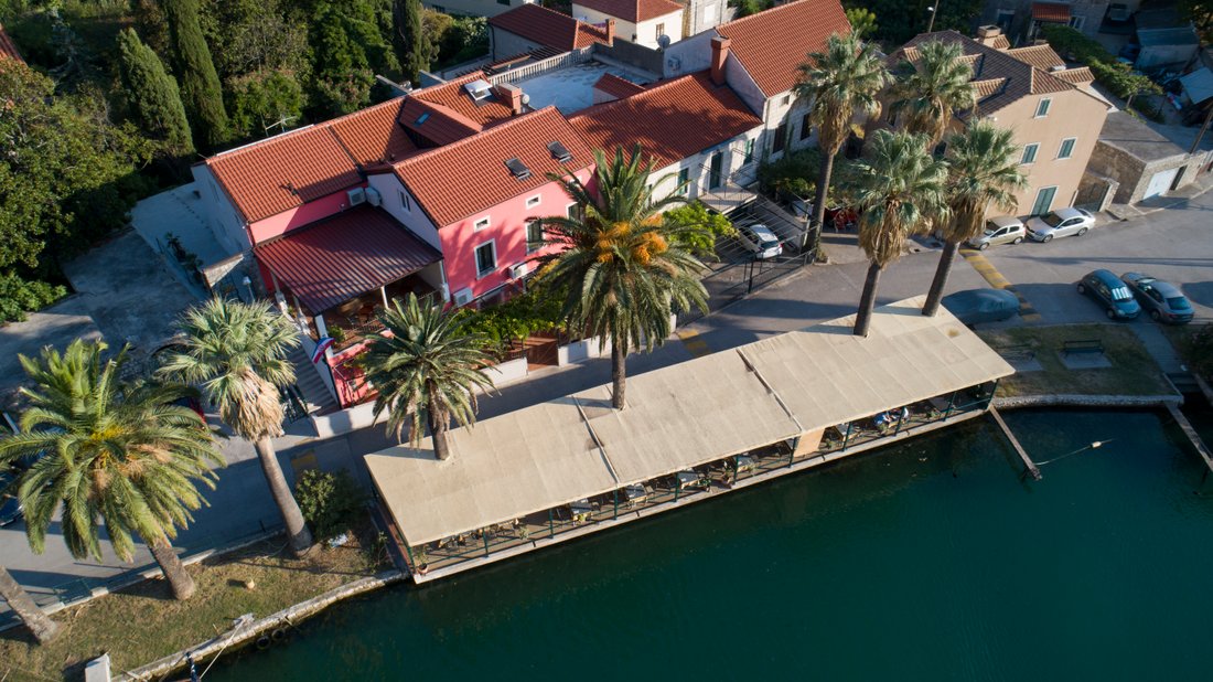 Villa in Dubrovnik, Dubrovnik-Neretva County, Croatia 1 - 12189522