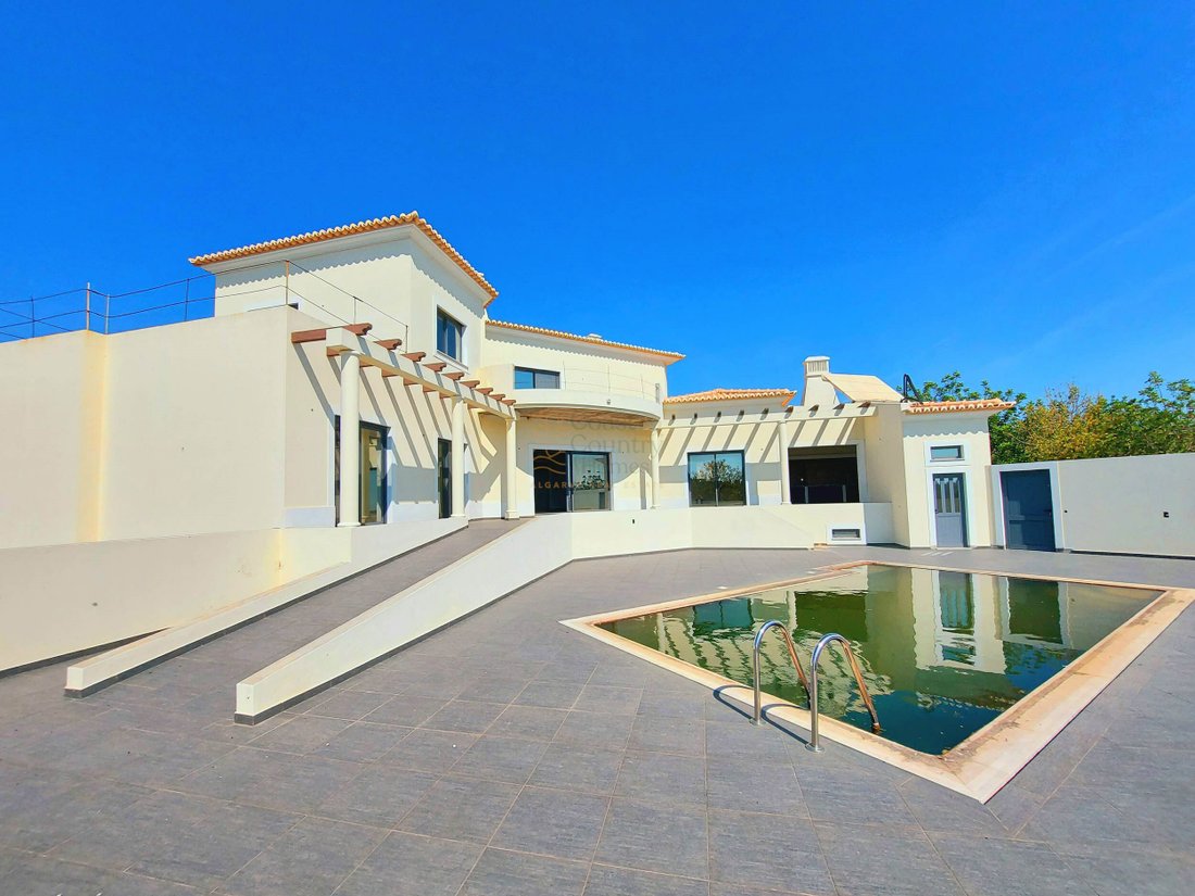 Villa in Boliqueime, Algarve, Portugal 1 - 12189629
