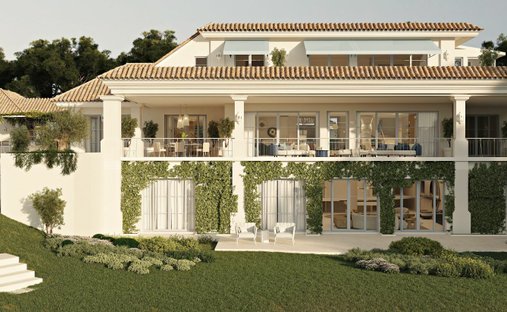 Villa in Puerto Banus, Marbella, Spain 1