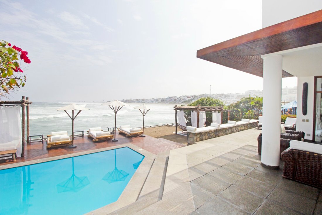 Beautiful Ocean Front In Punta Hermosa, Metropolitan Municipality Of