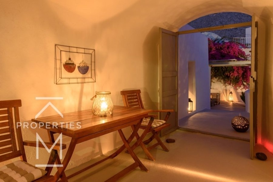 House in Thira, Aegean, Greece 2 - 12190624