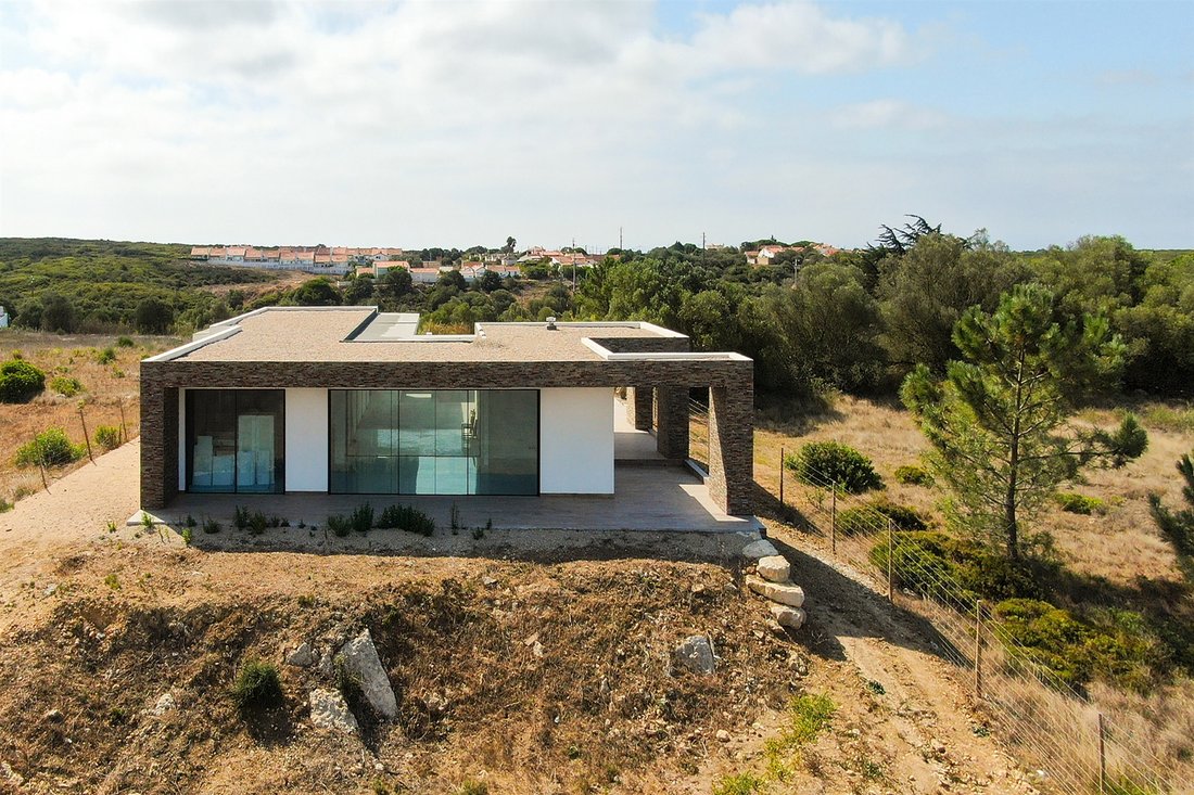 House, 3 Bedrooms, For Sale In Sesimbra, Setubal, Portugal For Sale