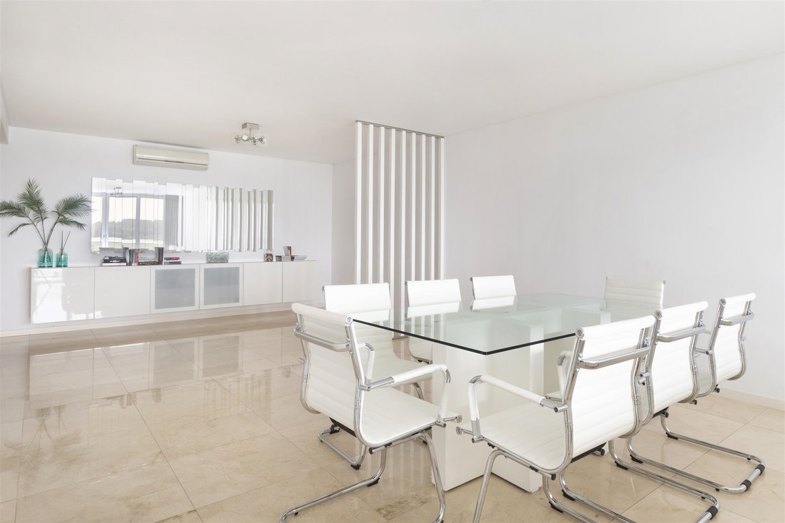 Apartment in Alges, Linda-a-Velha e Cruz Quebrada-Dafundo, Lisbon, Portugal 2 - 12190377