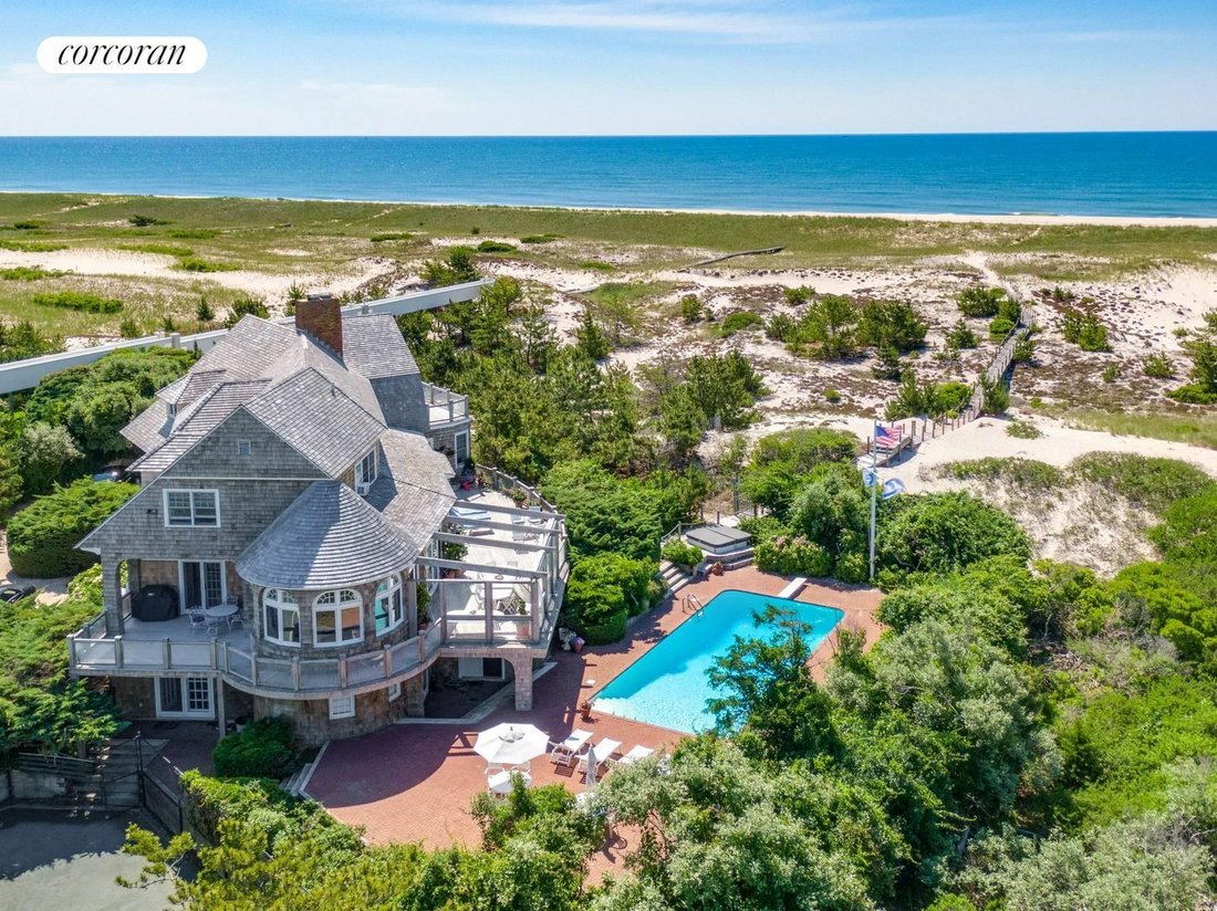 2040 Meadow Lane, Southampton, Ny 11968 In Southampton, New York