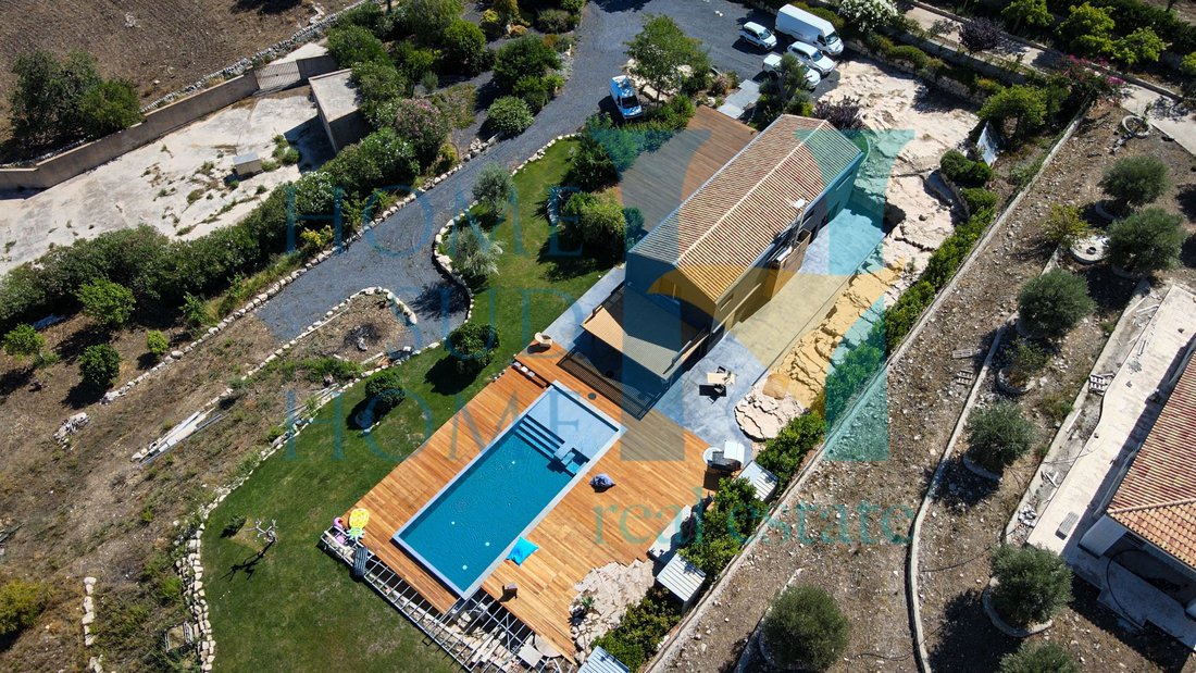 Villa in Rosolini, Sicily, Italy 2 - 12196576