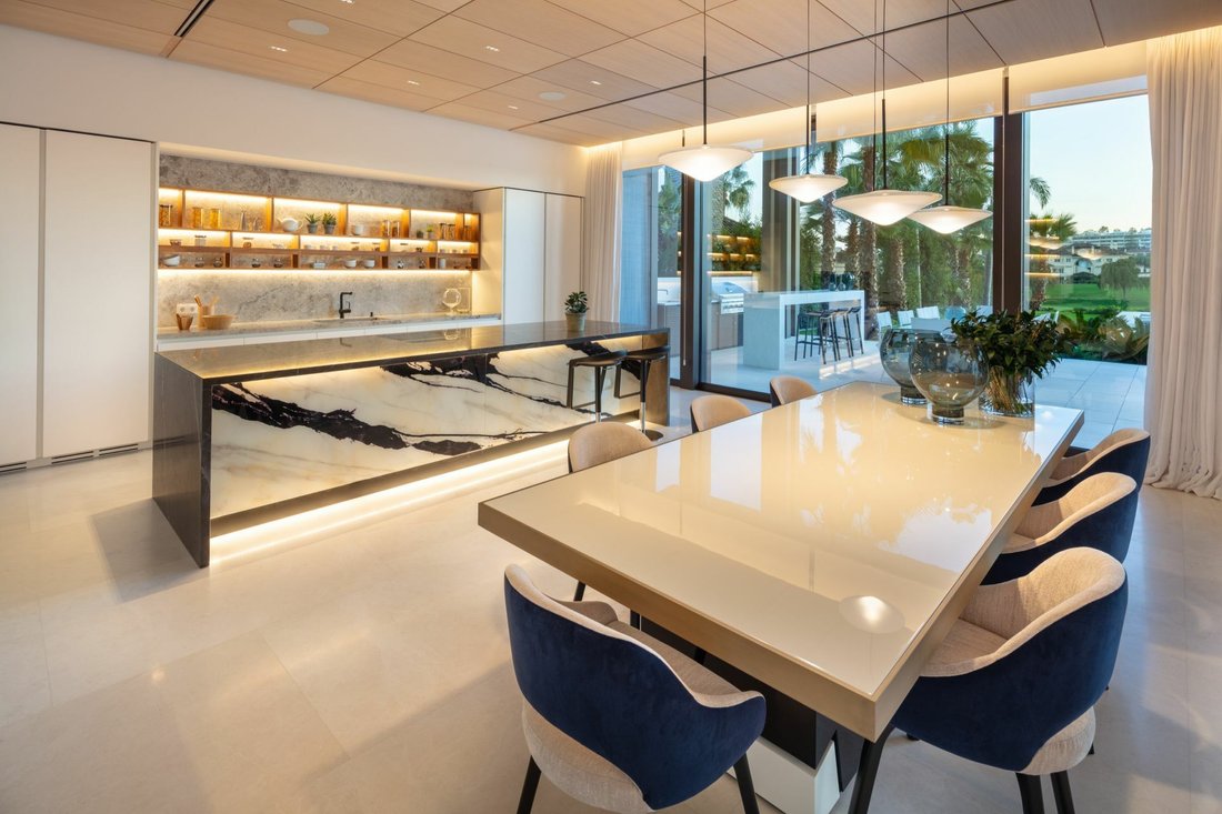 Villa in Puerto Banus, Marbella, Spain 4 - 12196618