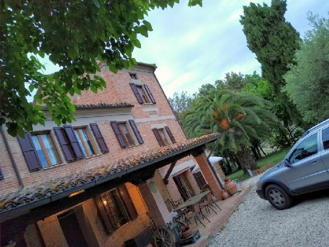 Sales In Morro D'alba Restored Rustic Of 530 Square Meters In Marche