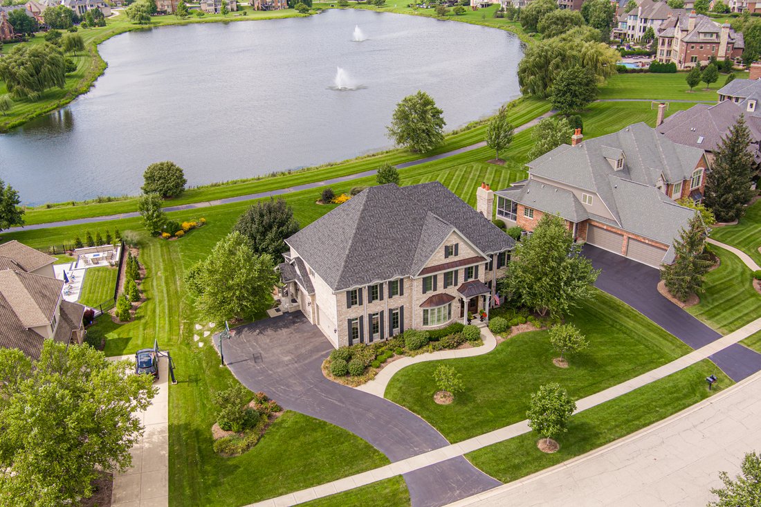 House in Campton Hills, Illinois, United States 3 - 12196665