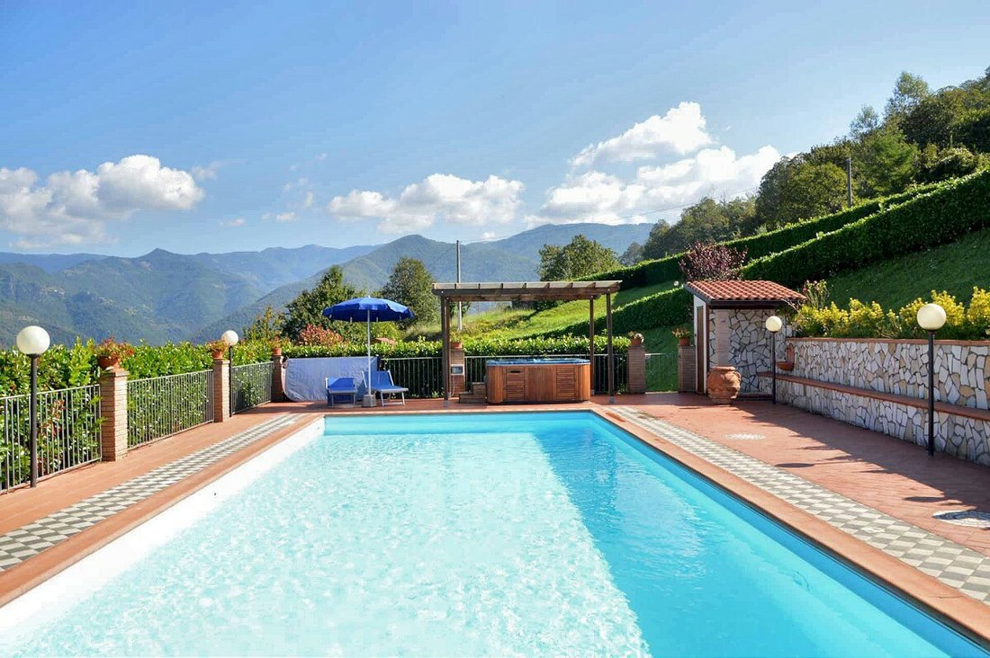 Castelnuovo Di Garfagnana Villa In Castelnuovo Di Garfagnana, Tuscany, Italy For Sale (12199206)