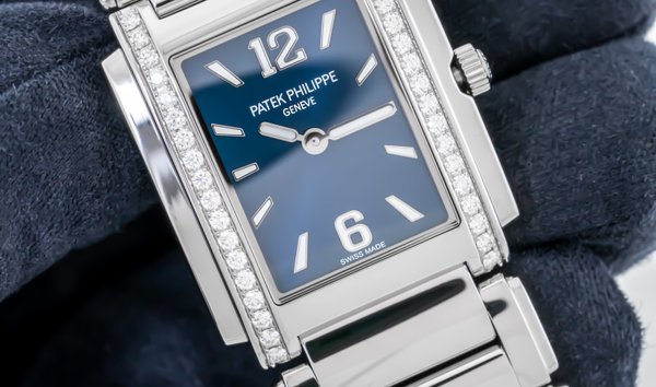 Patek Philippe Twenty - 4 4910/1200A-001 Quartz Stainless Steel Blue Sunburst Dial (11242275)