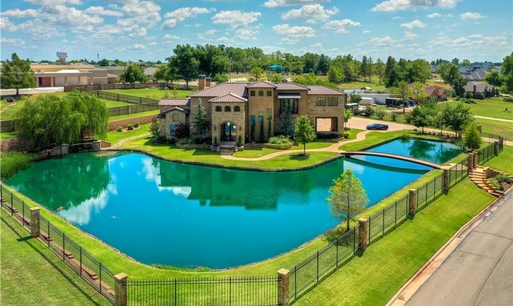Freistehendes Einfamilienhaus In Norman, Oklahoma, Vereinigte Staaten