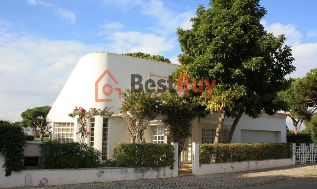 Five Bedroom Villa With Front Golf Views In In Faro, Algarve, Portugal