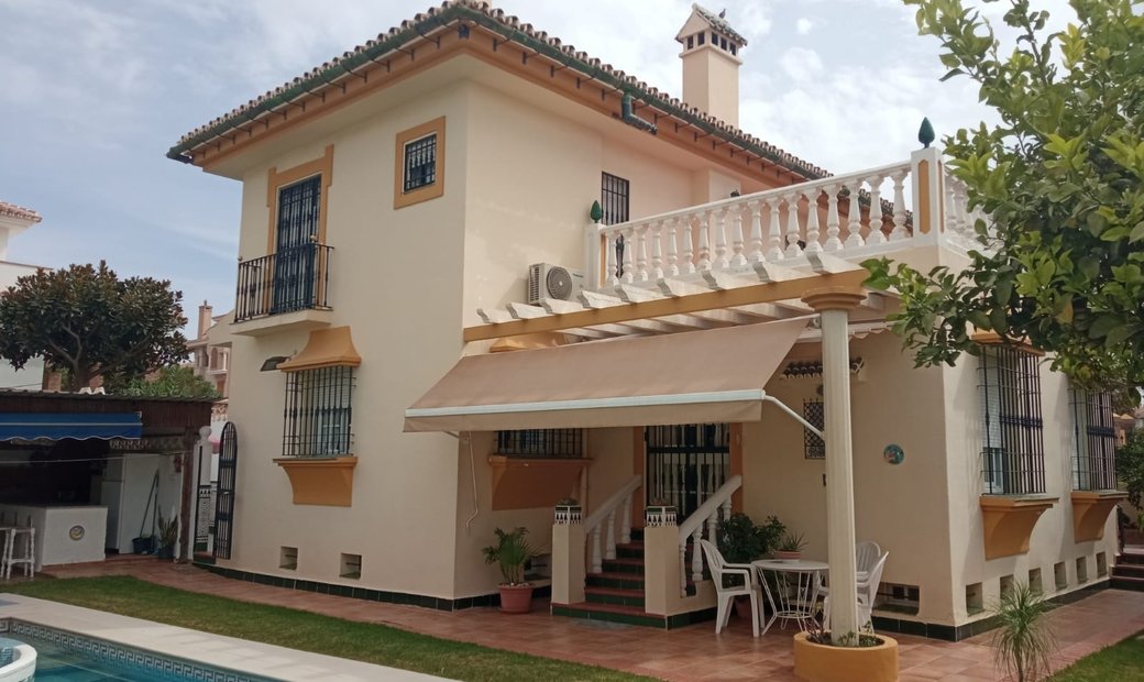 Torre Del Mar Villa In Torre Del Mar, Andalusia, Spain For Sale (12200852)