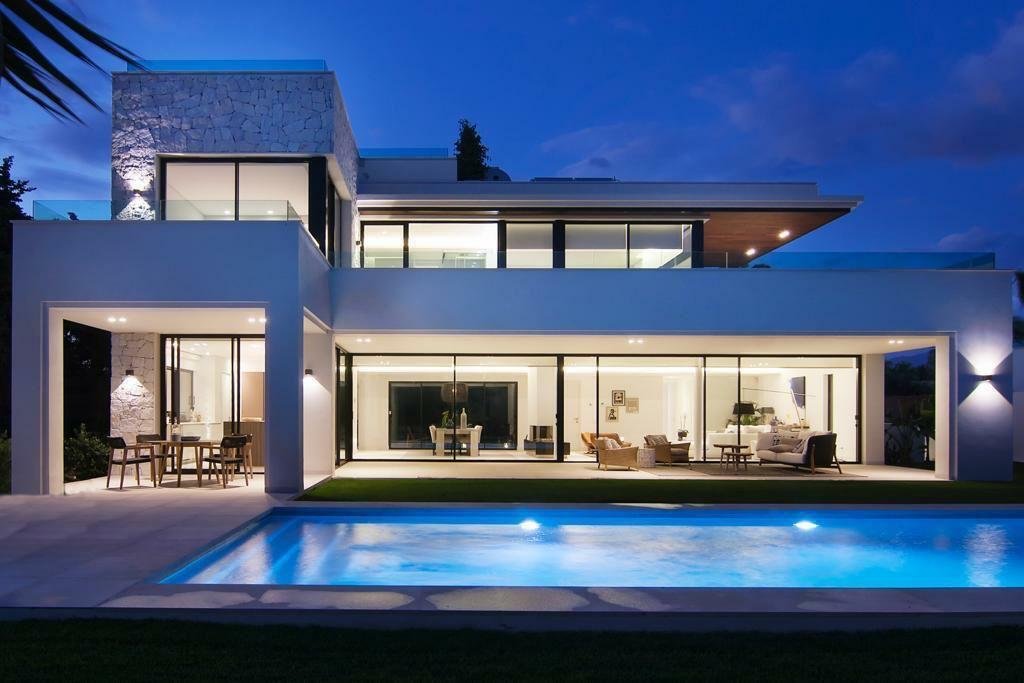 Villa in Guadalmina Baja, San Pedro de Alcantara, Spain 1 - 12203993