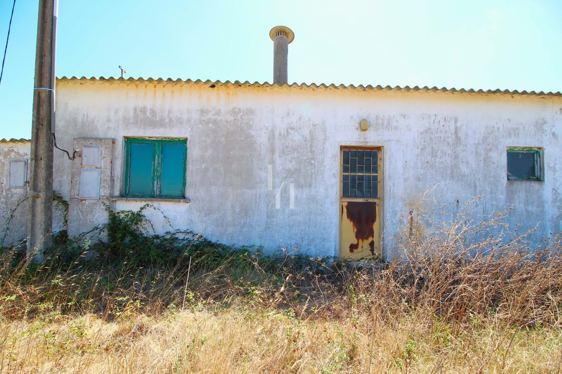 “Lavajinho”, Opportunity In The Costa In Odeceixe, Beja District
