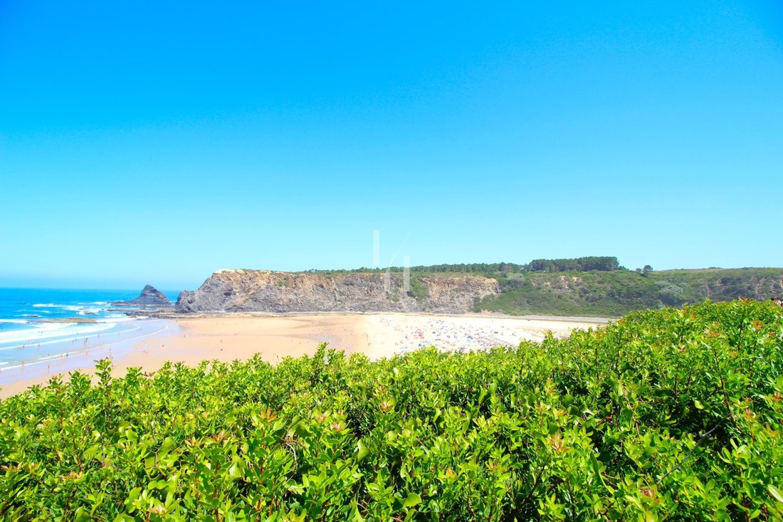 “Lavajinho”, Opportunity In The Costa In Odeceixe, Beja District