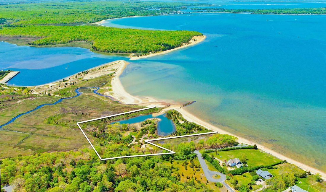 Rare Hamptons Waterfront Acreage In East Hampton, New York, United