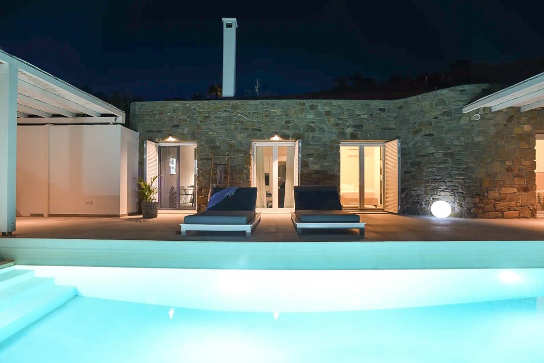 Villa Close To Elia In Elia, Decentralized Administration Of The Aegean