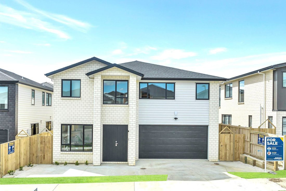 Eight Bedroom New Construction In Auckland, Auckland, New Zealand For