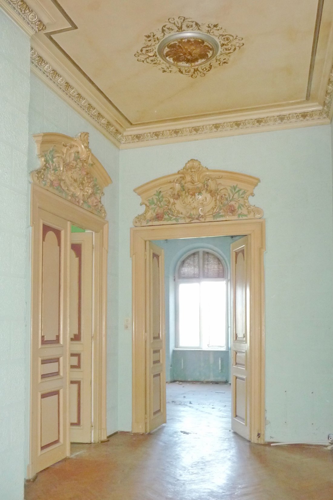 Bucharest, Bucharest, Romania 3 - 11708618