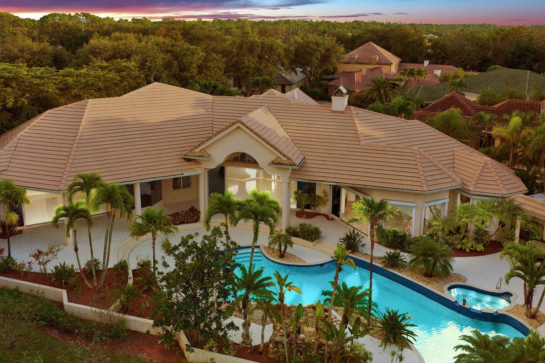 Vineyards Arbor Glen In Naples, Florida, United States For Sale (11940718)