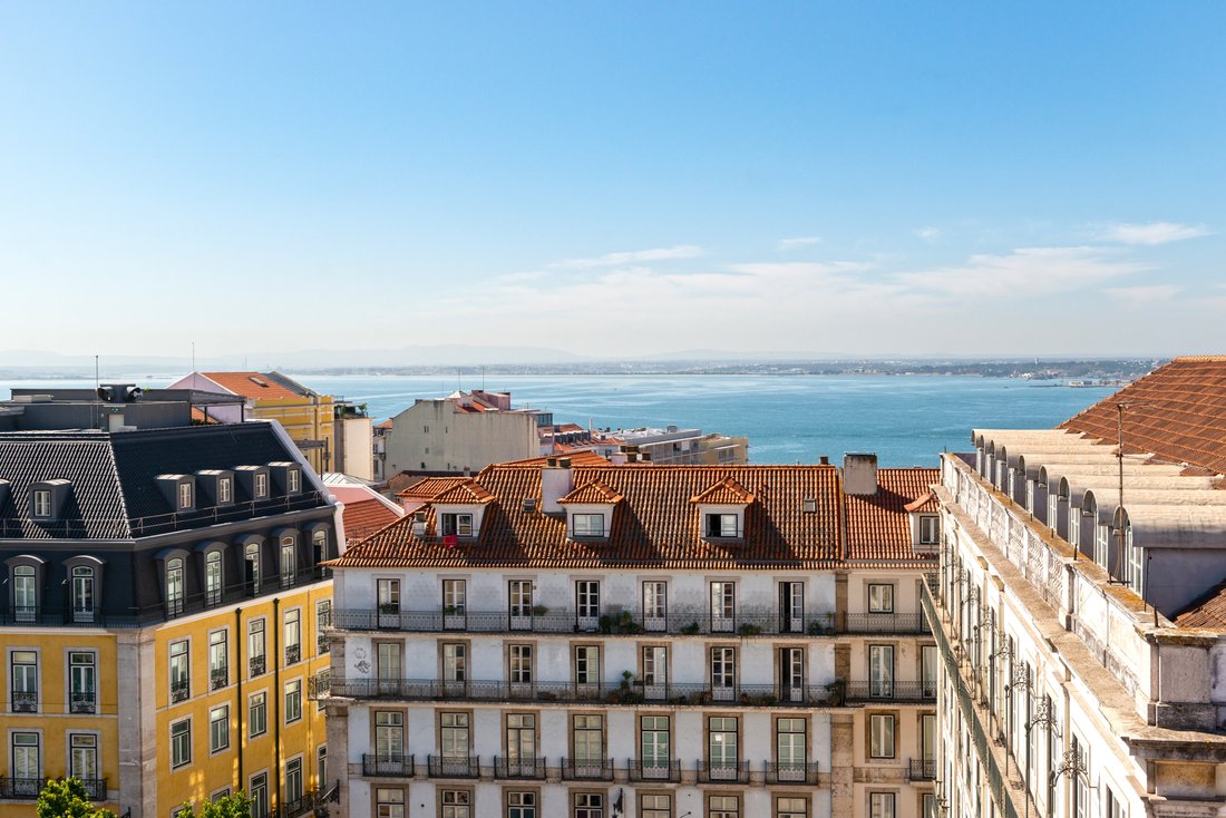 Apartment in Arroios, Lisbon, Portugal 1 - 12212876