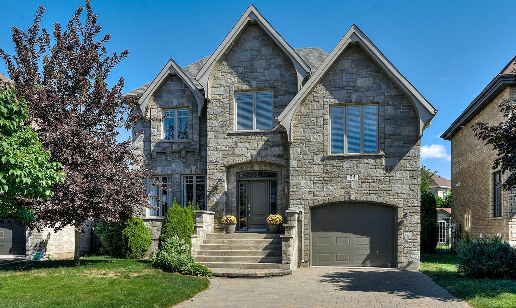 Candiac, Qc En Candiac, Quebec, Canadá En Venta (12213533)