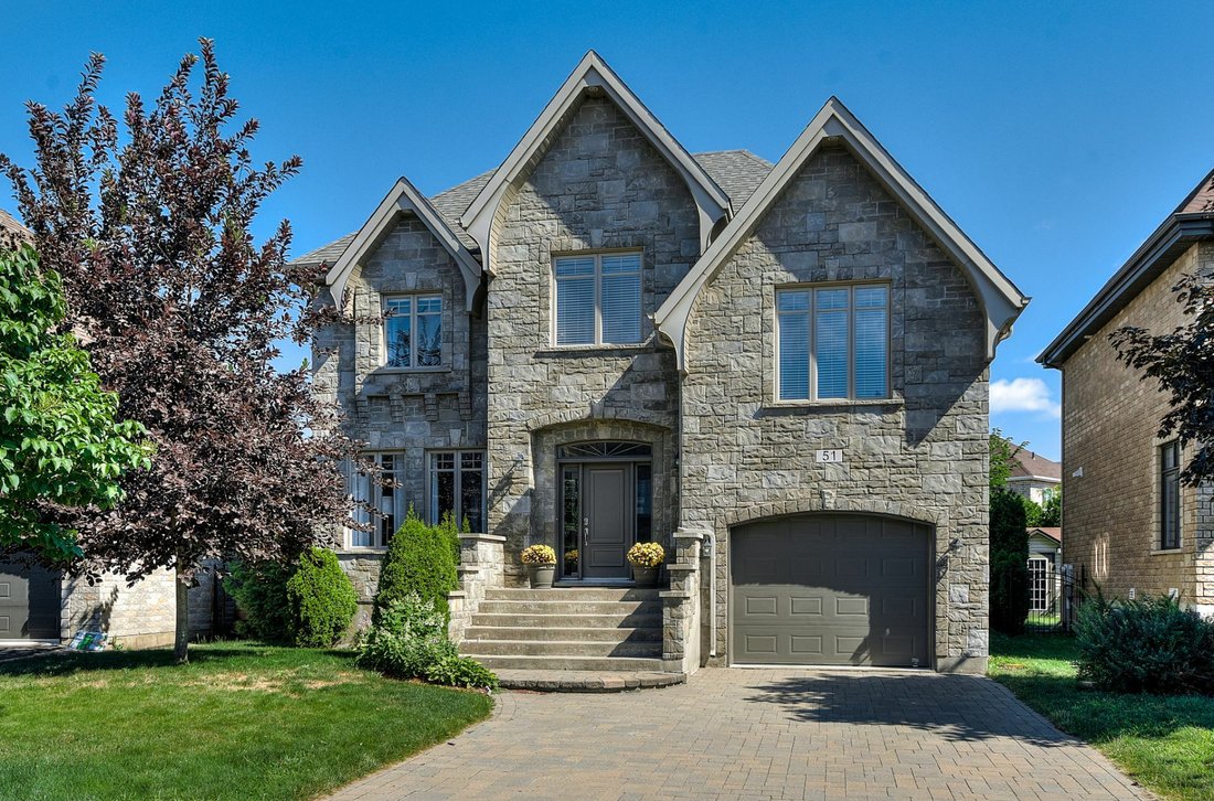 Candiac, Qc En Candiac, Quebec, Canadá En Venta (12213533)